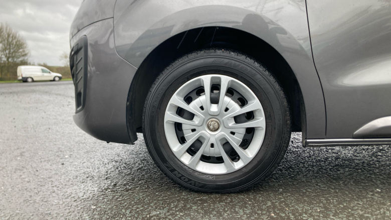 Vauxhall Vivaro L2 Diesel 3100 2.0d 145PS Sportive H1 Van